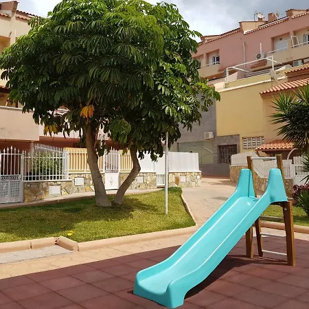 بيت ضيافة Oasis Dakota Playa Fanabe