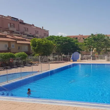 بيت ضيافة Oasis Dakota Playa Fanabe